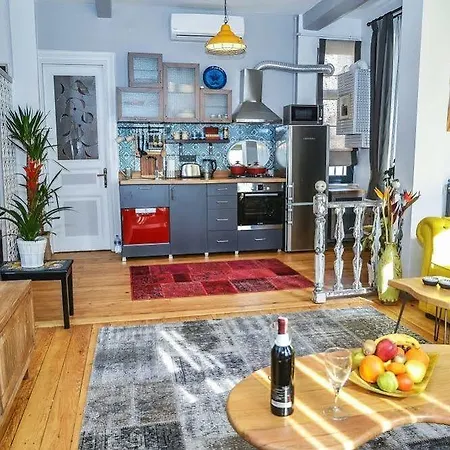 Mysuite Cihangir Apartment